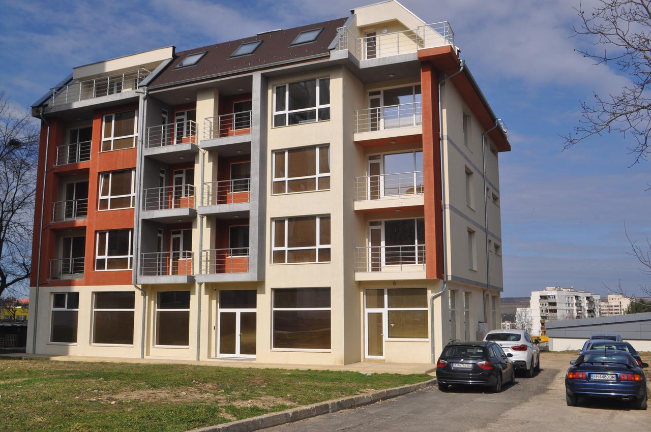 Pansion Storgozia Aparthotel Pleven Buitenkant foto