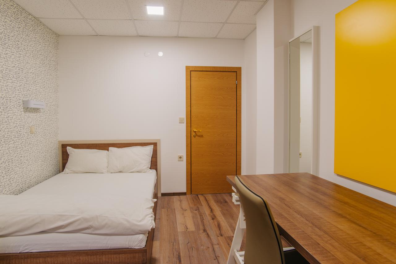 Pansion Storgozia Aparthotel Pleven Buitenkant foto